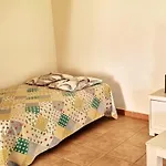 Maison Chaleureuse Aux Abymes Avec Jacuzzi Relaxant
