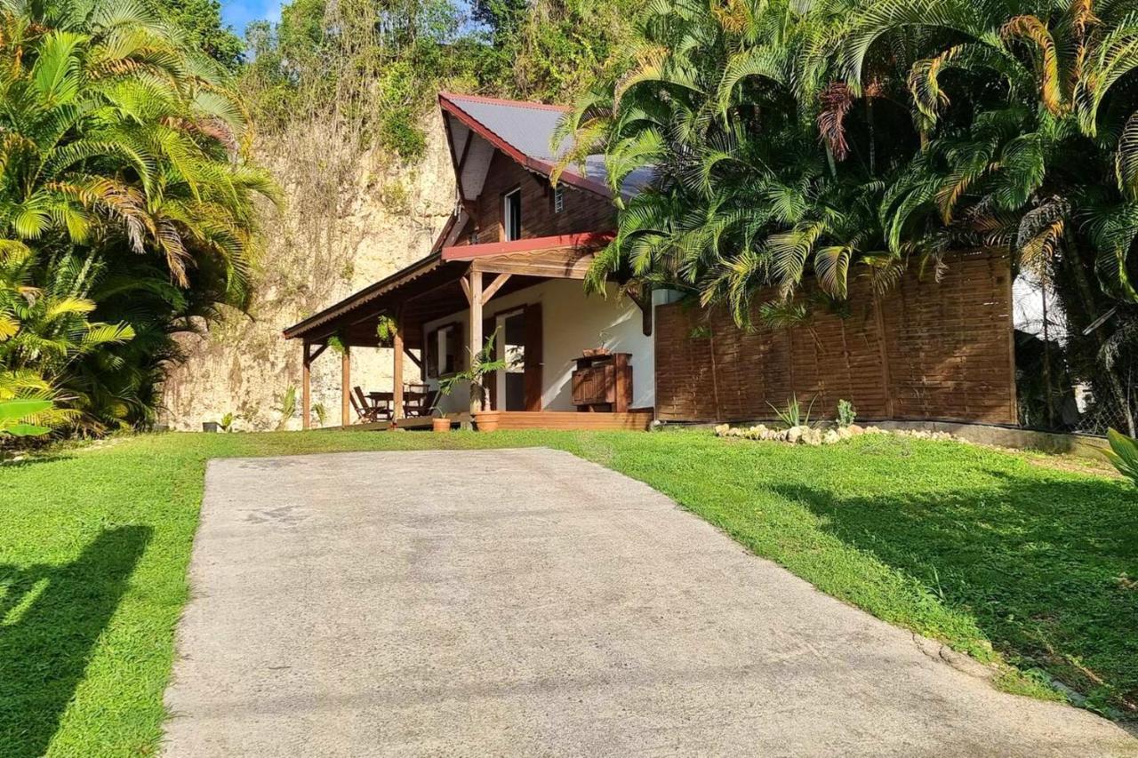Ferienhaus Maison Chaleureuse Aux Abymes Avec Jacuzzi Relaxant